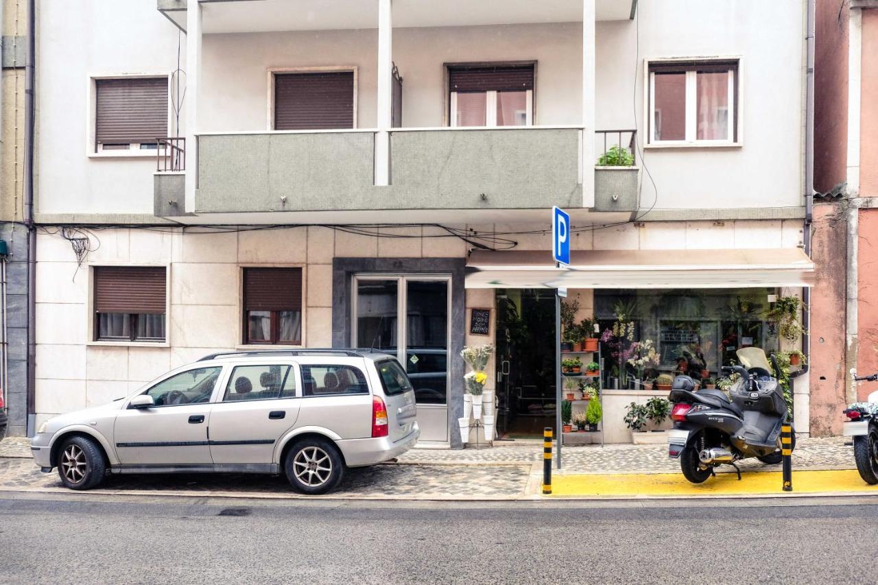 92 Campolide Apartment By Trip2Portugal Lisbon Luaran gambar